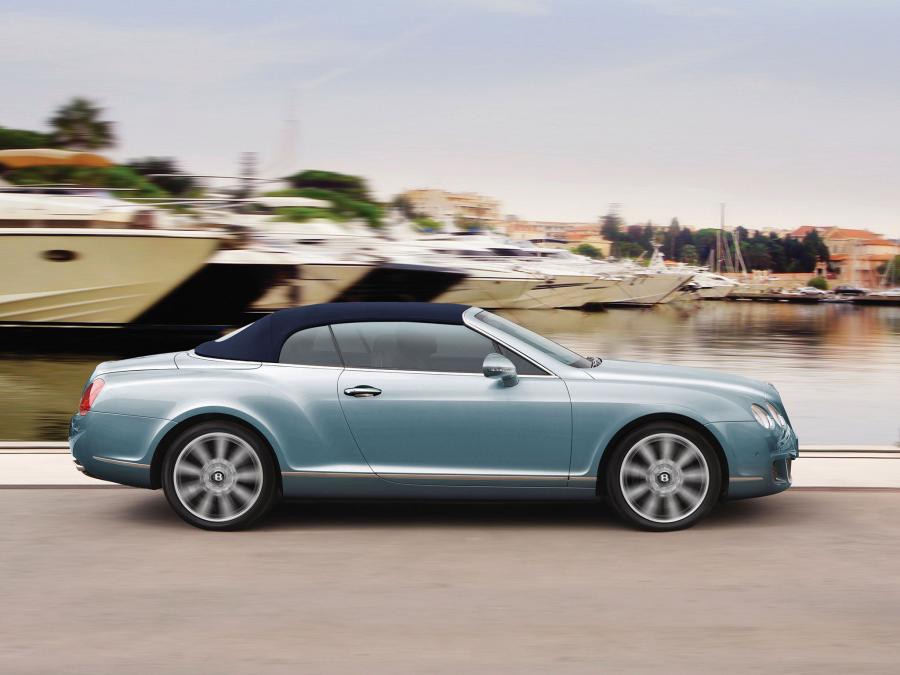  Bentley Continental GTC Speed 2009 года  (фото 43 из 44)